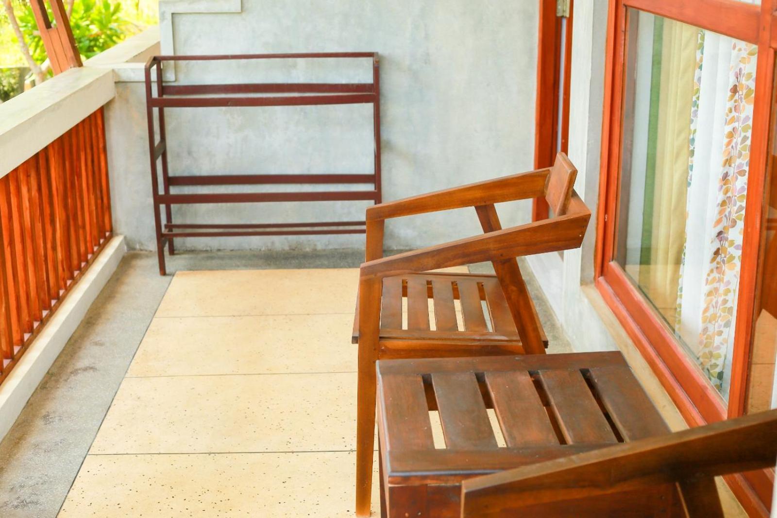 Relax Beach Resort Уелигама Екстериор снимка